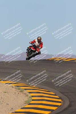 media/Oct-09-2022-SoCal Trackdays (Sun) [[95640aeeb6]]/Turns 9 and 10 (1050am)/